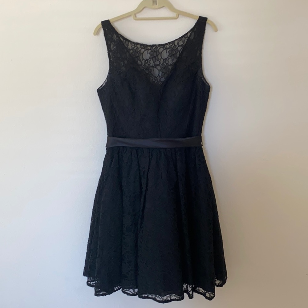 Mari Lee Black Cocktail Dress - Size 16.